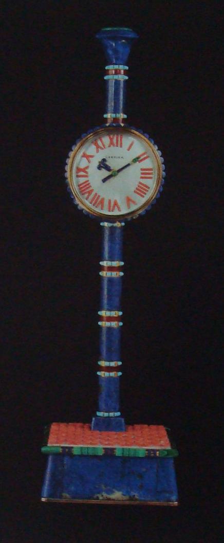 Рис. 11. Настольные часы в форме колонны, 1927, Cartier.